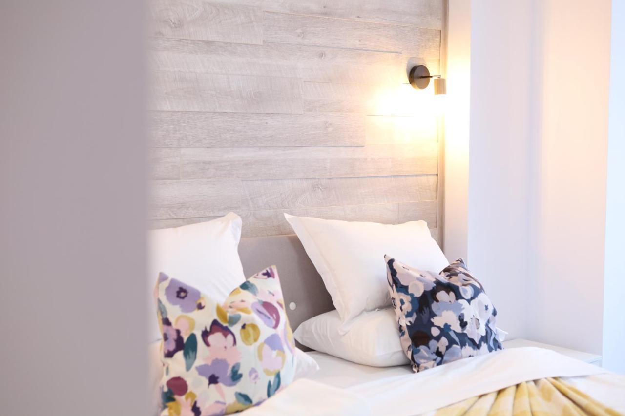 Apartament Patrick Gura Humorului Exteriör bild
