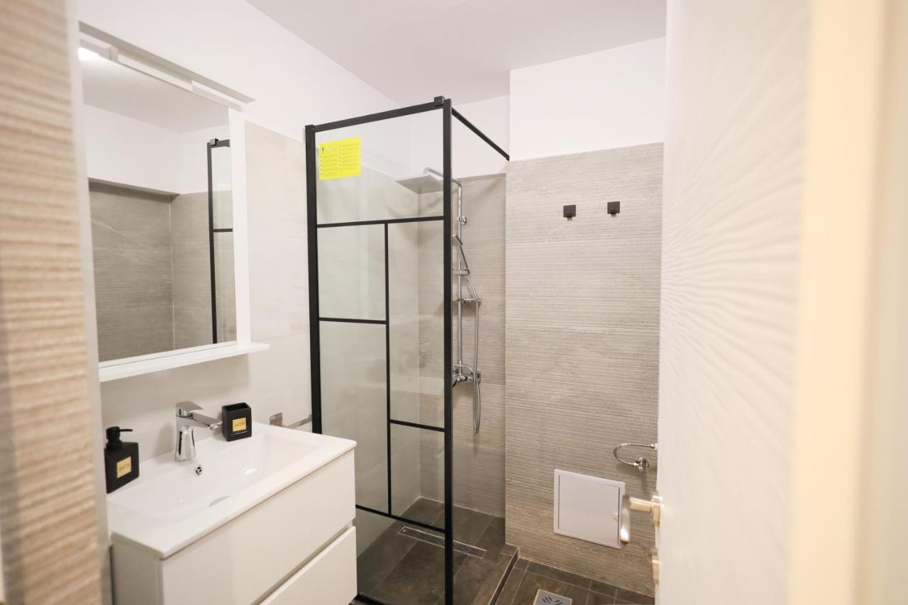 Apartament Patrick Gura Humorului Exteriör bild
